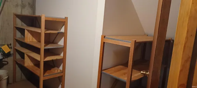 $205,000 | 1405-2 Pembroke Circle, Goshen, IN 46526