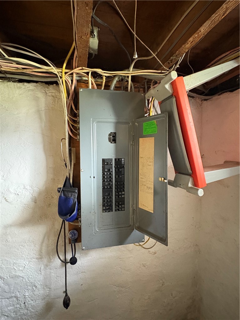 1431 River Road Sidney, NY 13849 - Photo 35 of 43 electric panel