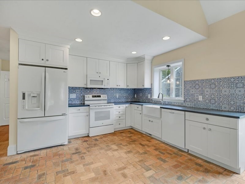 11 Stratford Ridge, Unit 11 Mashpee, MA 02649 - Photo 9 of 41