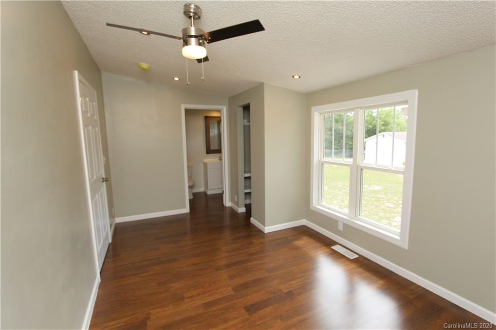 121 Kristy Lane Rockingham, NC 28379 - Photo 18 of 47