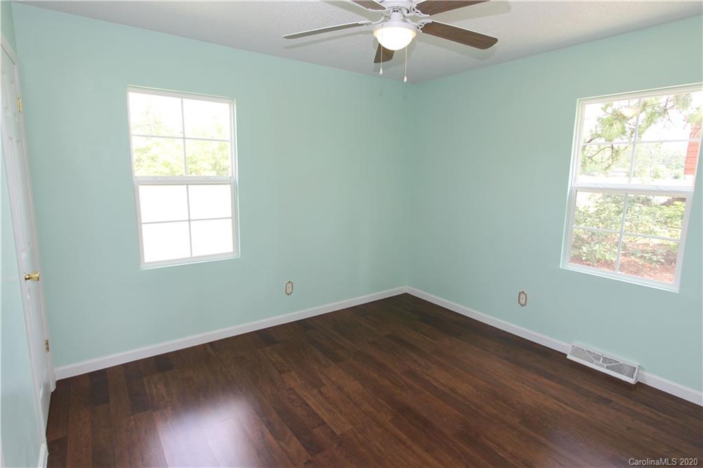 121 Kristy Lane Rockingham, NC 28379 - Photo 32 of 47