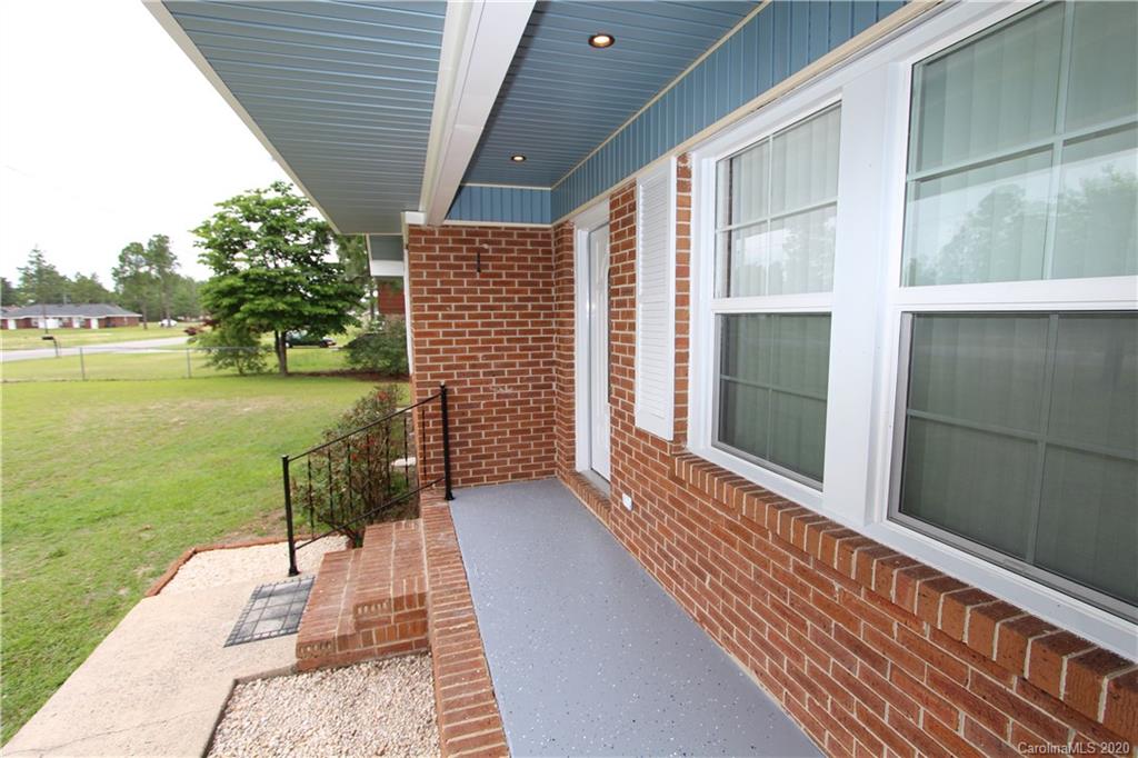 121 Kristy Lane Rockingham, NC 28379 - Photo 7 of 47