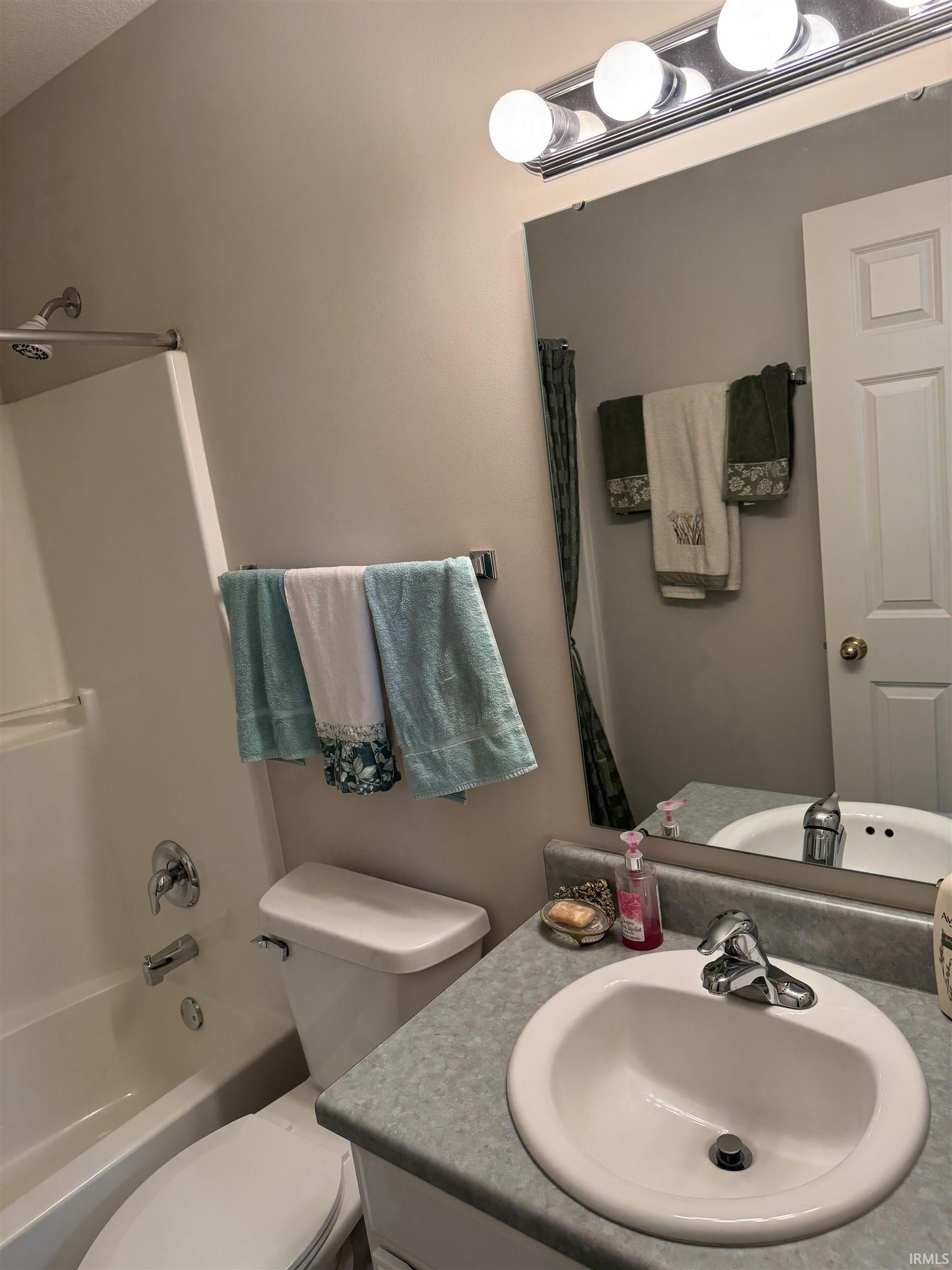 5323 Blossom Ridge Fort Wayne, IN 46835 - Photo 19 of 31