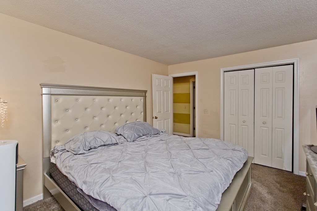 21 Luden Street Springfield, MA 01118 - Photo 14 of 31 Gallery Image 14