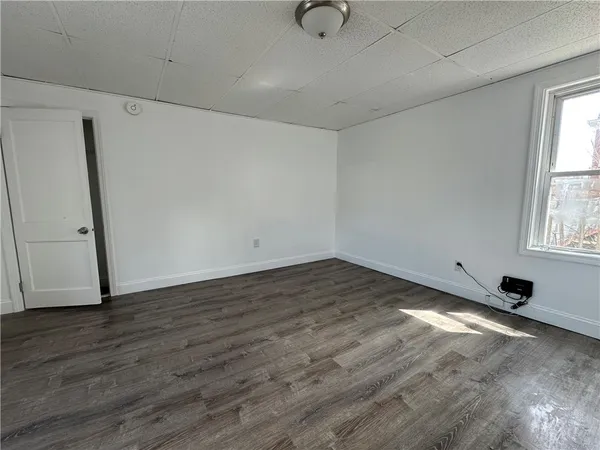 $1,575 | 210 North Main Street, Unit 2R, Woonsocket, RI 02895