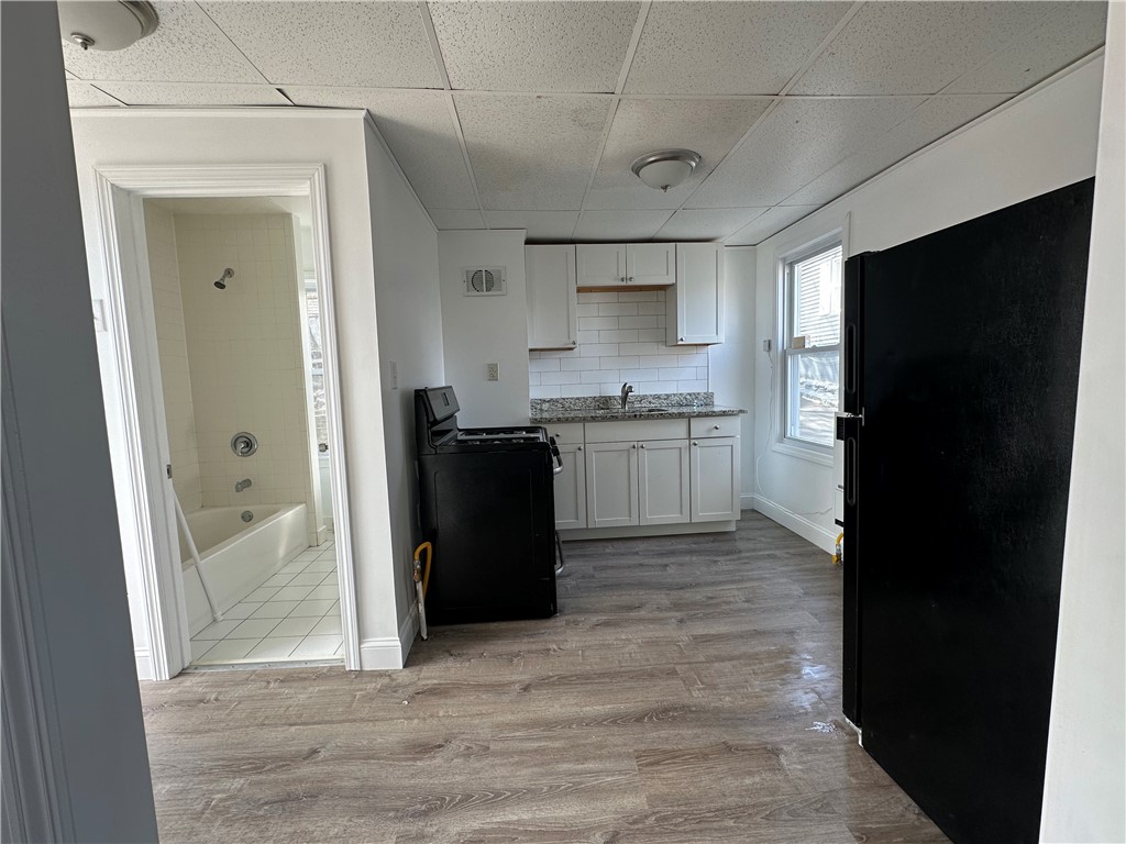 210 North Main Street, Unit 2R Woonsocket, RI 02895 - Photo 4 of 6