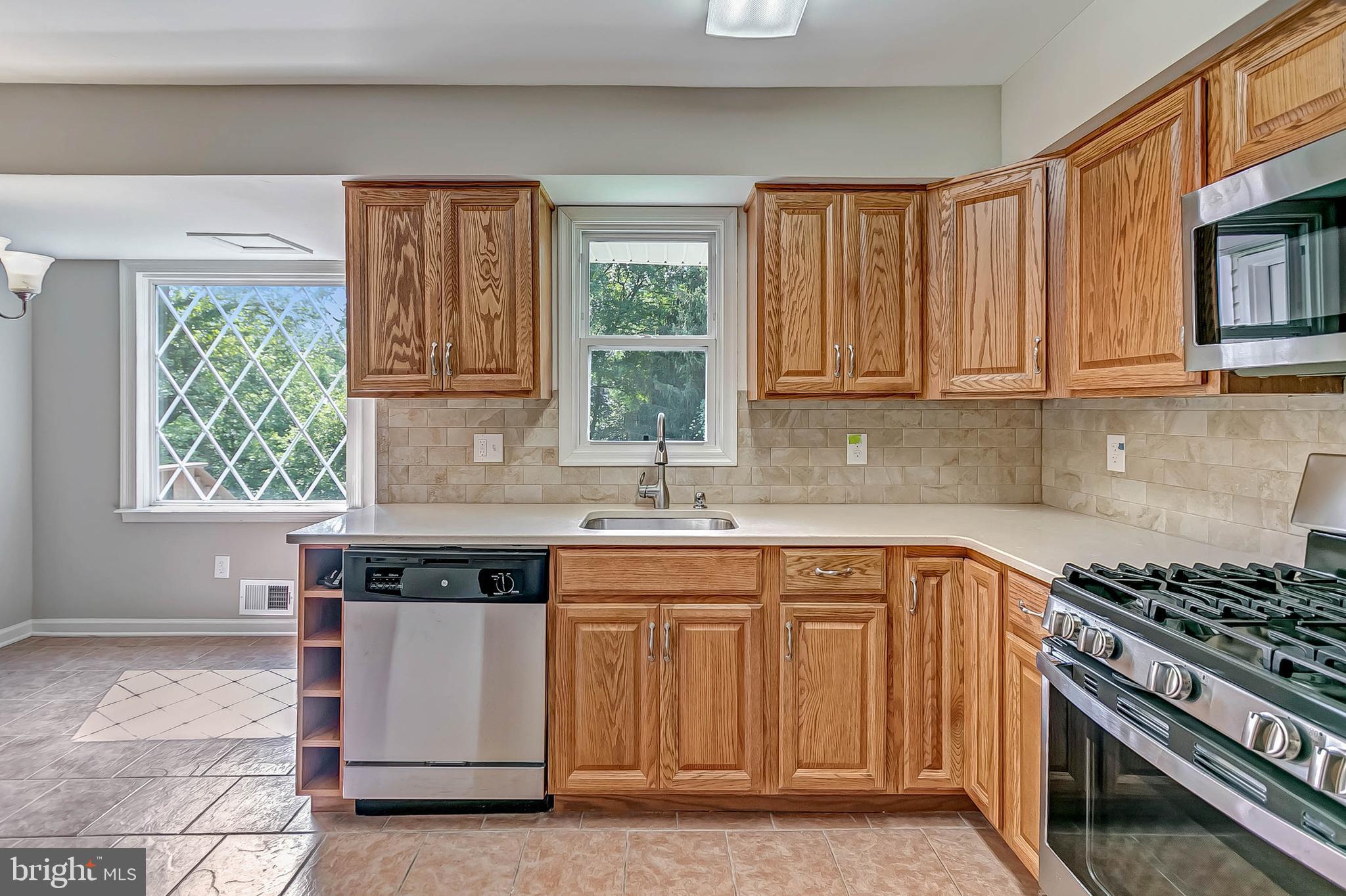 1917 Briggs Chaney Road Silver Spring, MD 20905 - Photo 13 of 45