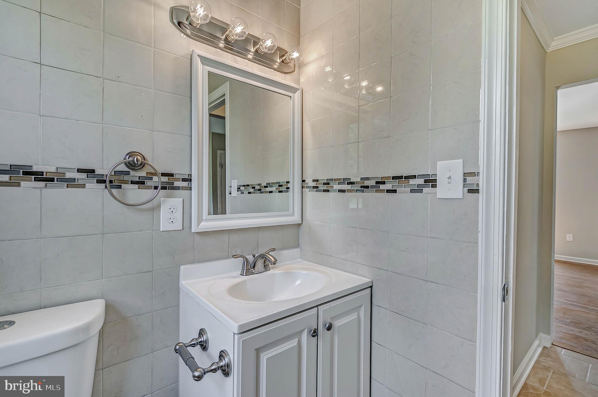 1917 Briggs Chaney Road Silver Spring, MD 20905 - Photo 22 of 45