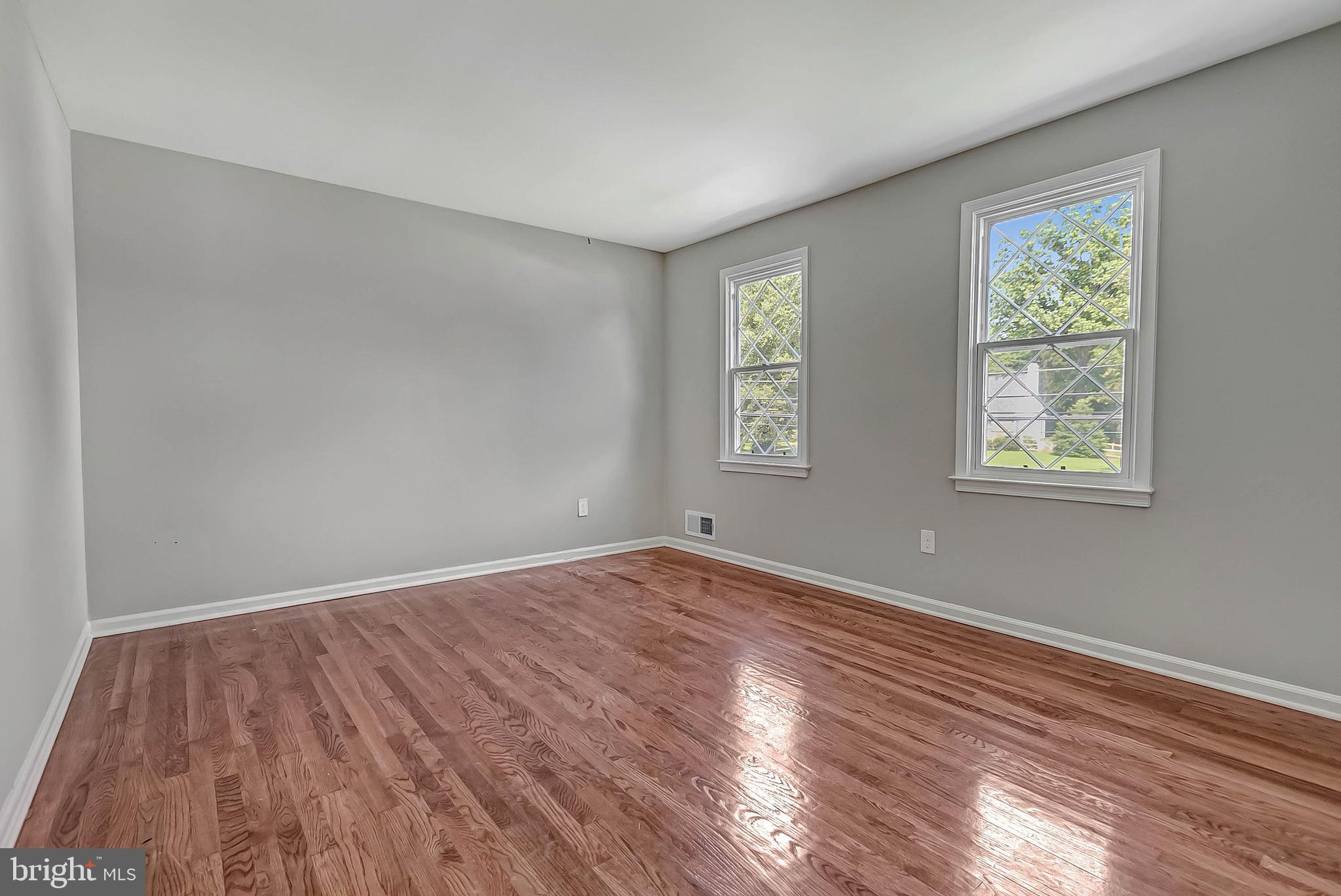 1917 Briggs Chaney Road Silver Spring, MD 20905 - Photo 33 of 45
