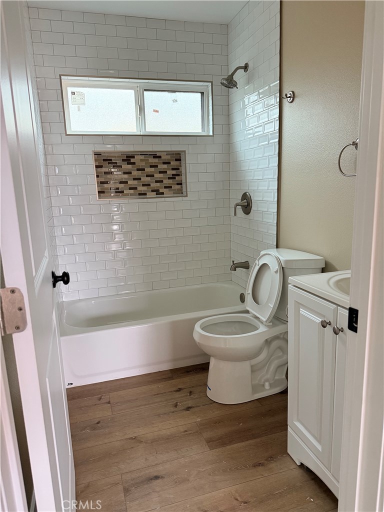 2101 West Canton Street Long Beach, CA 90810 - Photo 11 of 28