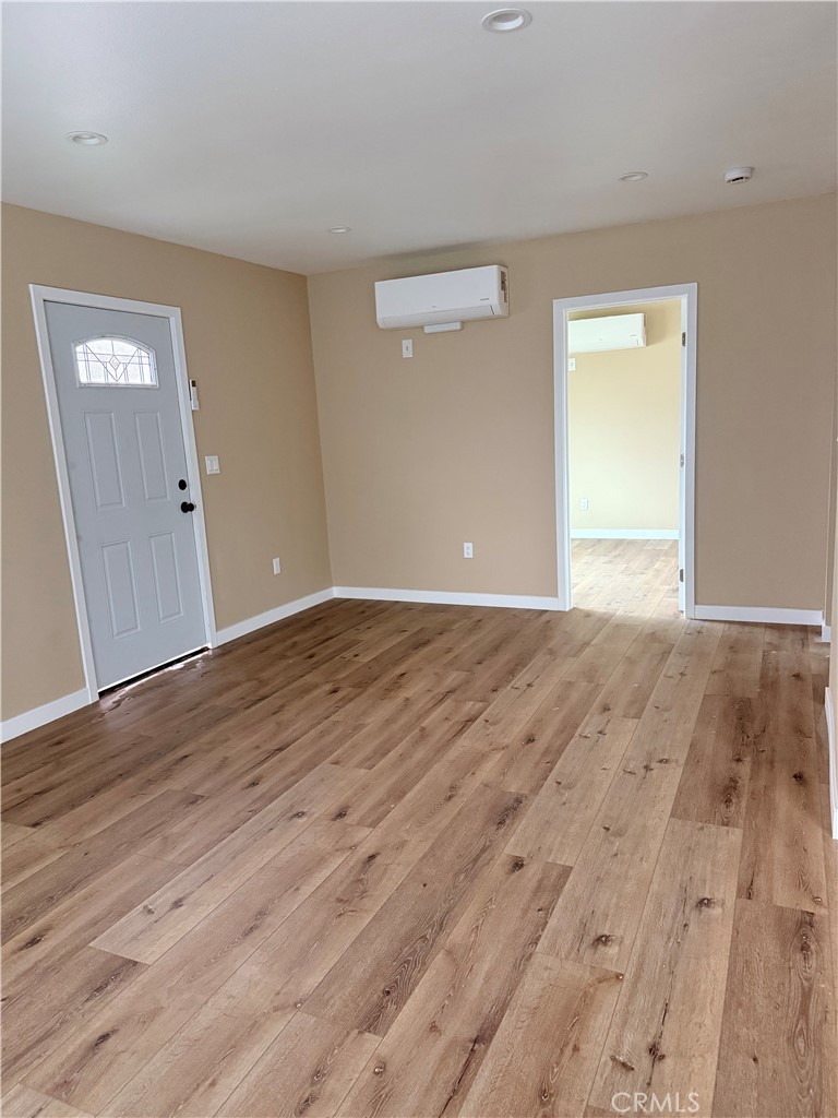 2101 West Canton Street Long Beach, CA 90810 - Photo 16 of 28