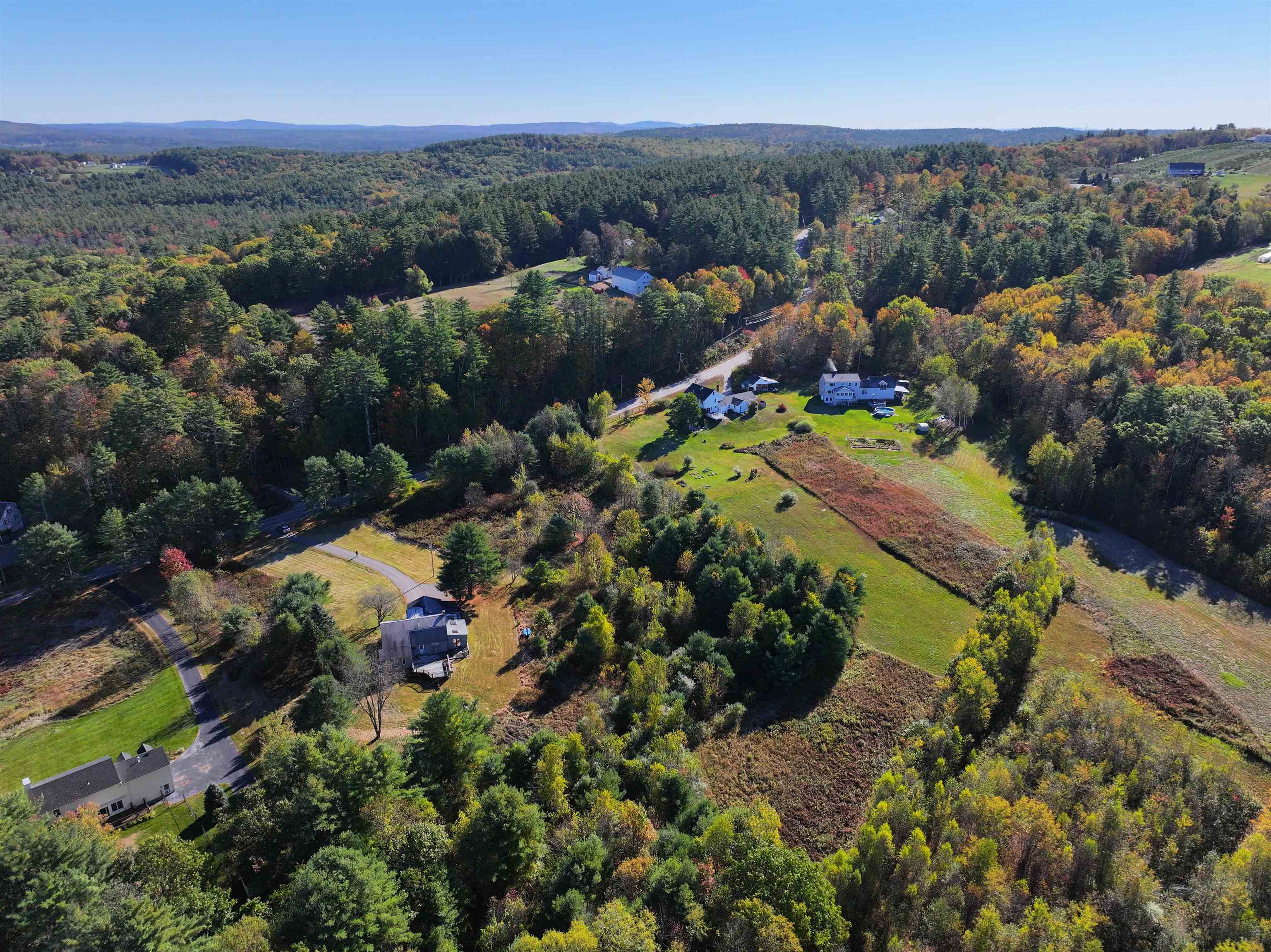 151 Carter Hill Road Concord, NH 03303 - Photo 8 of 10
