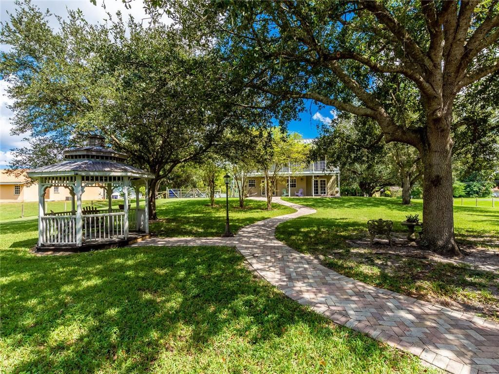 5201 Southwest 186th Avenue Southwest Ranches, FL 33332 - Photo 3 of 65 Photo 3