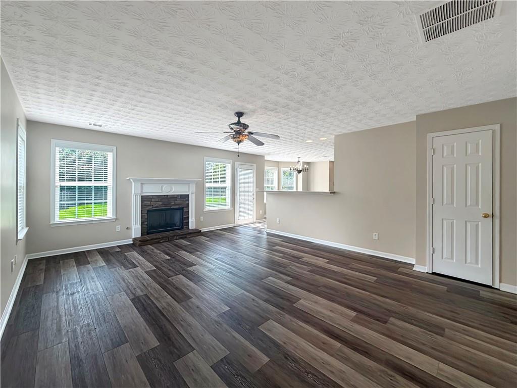 1210 Skylar Ridge Circle Buford, GA 30519 - Photo 8 of 34