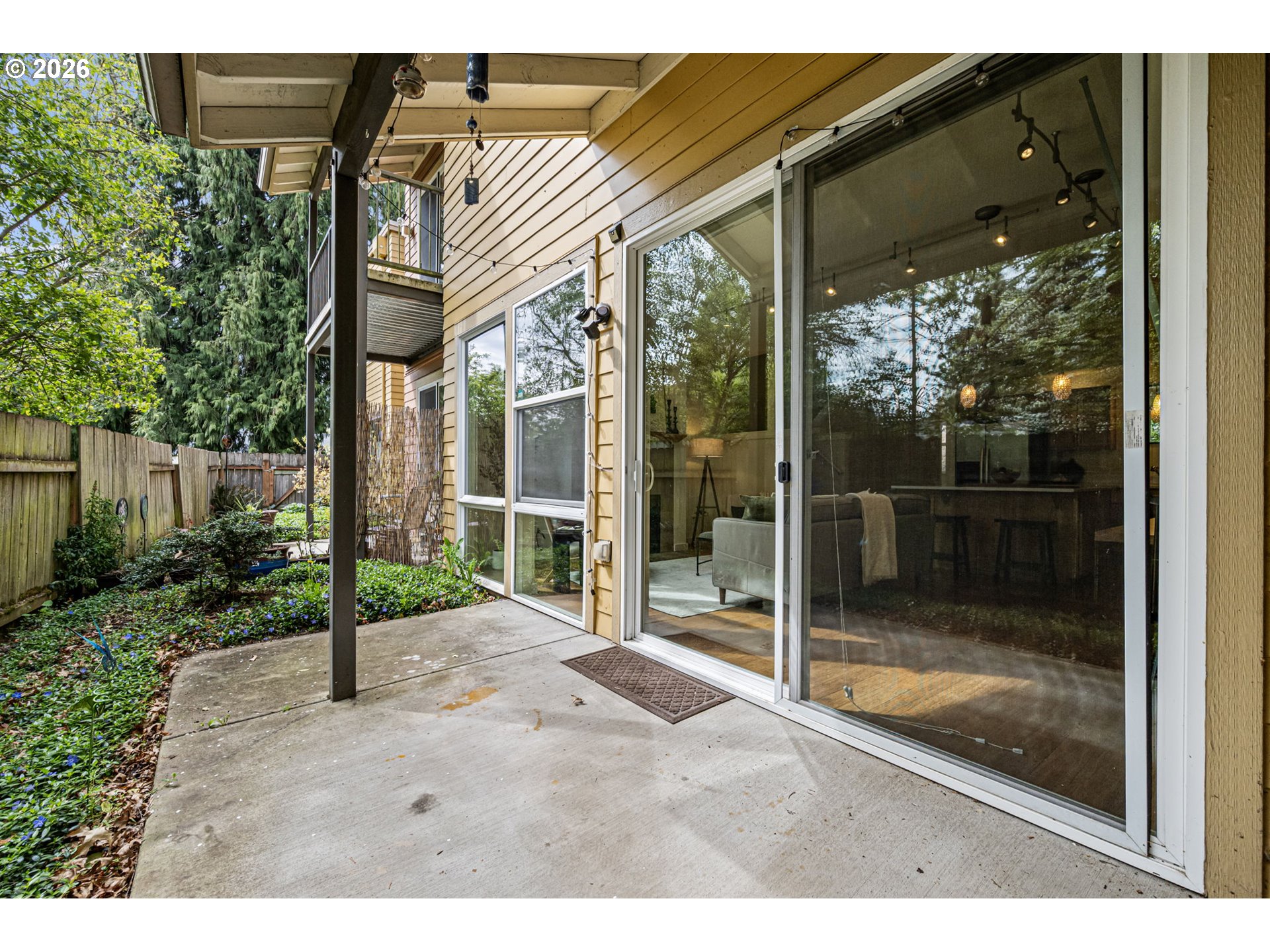 327 Rustic Place, Unit 35 Eugene, OR 97401 - Photo 16 of 48
