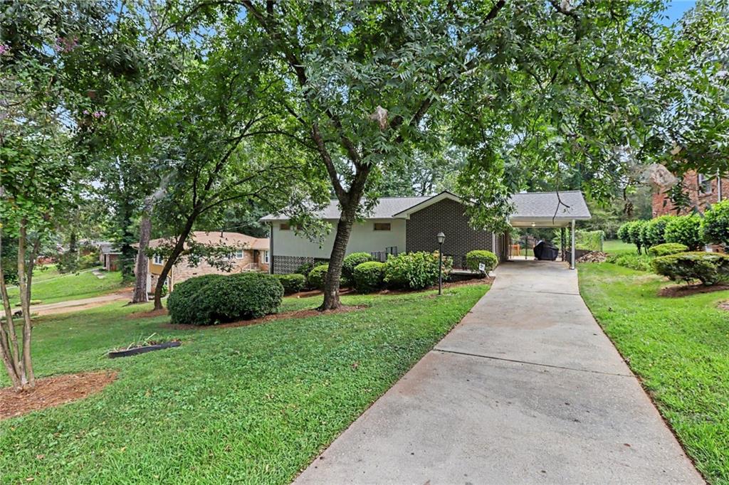 2213 Doris Drive Decatur, GA 30034 - Photo 4 of 24 Gallery Image 4