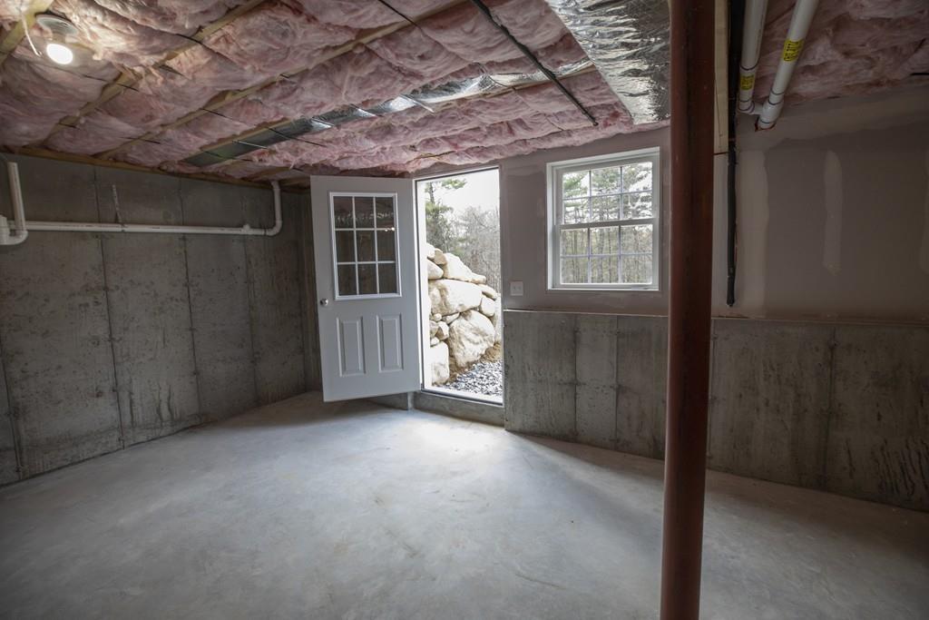 102 Mayo Road Ashby, MA 01431 - Photo 22 of 30