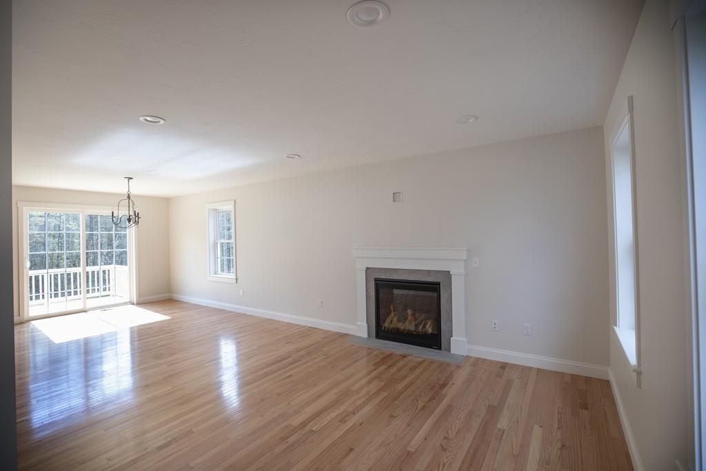 102 Mayo Road Ashby, MA 01431 - Photo 8 of 30