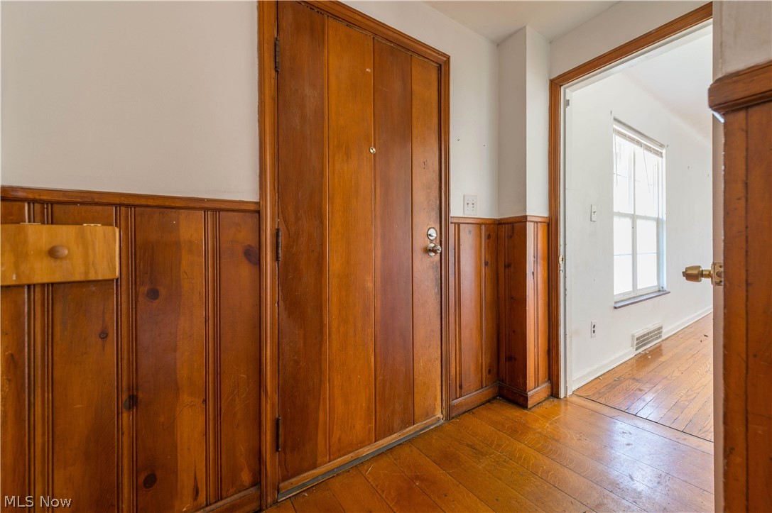 3675 Randolph Road Cleveland Heights, OH 44121 - Photo 5 of 50