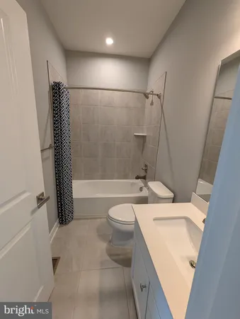 a bathroom with a toilet