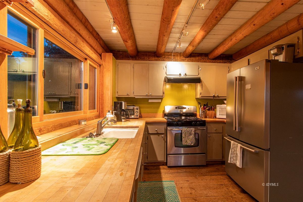 54283 Valley-View Idyllwild, CA 92549 - Photo 25 of 54 Untitled