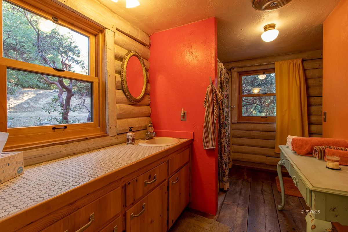 54283 Valley-View Idyllwild, CA 92549 - Photo 33 of 54 Untitled