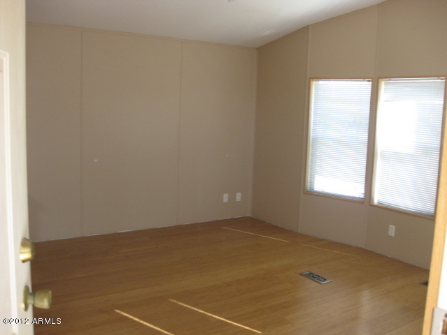 3252 West Wander Road New River, AZ 85087 - Photo 11 of 20 GUEST HOUSE GREAT ROOM