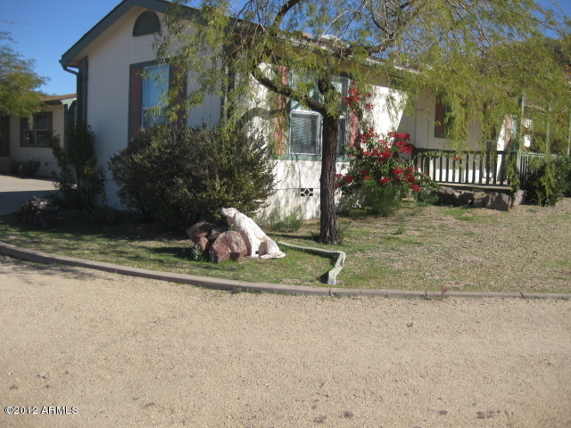 3252 West Wander Road New River, AZ 85087 - Photo 9 of 20 FRONT OF GUEST HOUSE