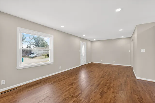 $325,000 | 209 Franklin Park, Winchester, TN 37398