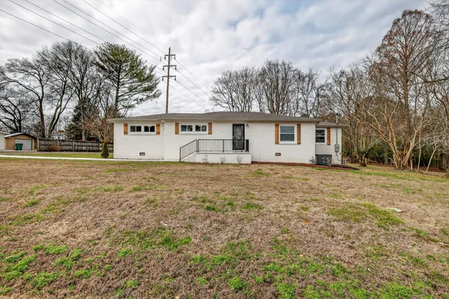 $325,000 | 209 Franklin Park, Winchester, TN 37398