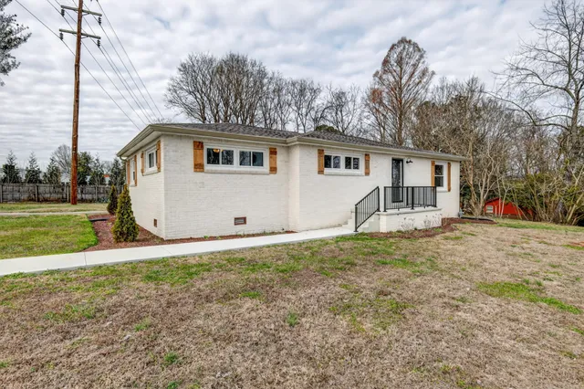 $325,000 | 209 Franklin Park, Winchester, TN 37398