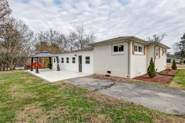 $325,000 | 209 Franklin Park, Winchester, TN 37398