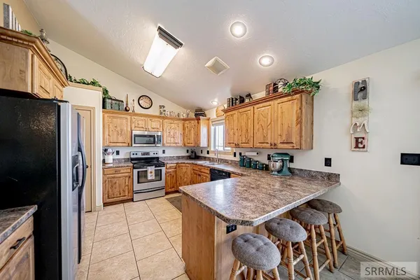 $544,000 | 11121 North 40 E Idaho Falls, Idaho Falls, ID 83401