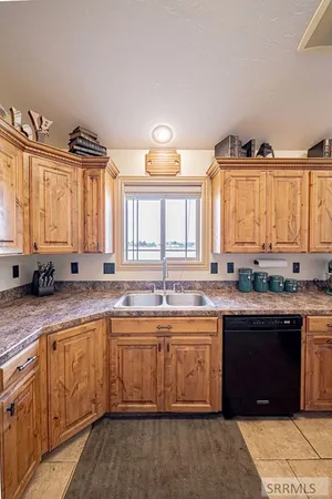 $544,000 | 11121 North 40 E Idaho Falls, Idaho Falls, ID 83401