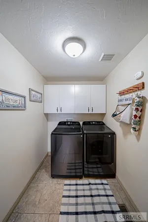 $544,000 | 11121 North 40 E Idaho Falls, Idaho Falls, ID 83401