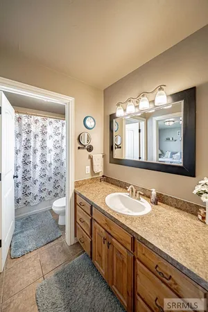 $544,000 | 11121 North 40 E Idaho Falls, Idaho Falls, ID 83401