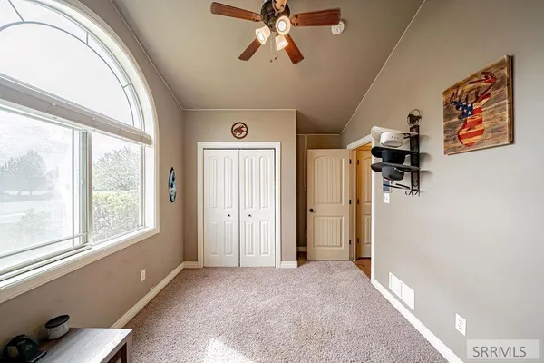 $544,000 | 11121 North 40 E Idaho Falls, Idaho Falls, ID 83401