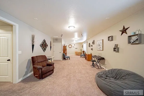 $544,000 | 11121 North 40 E Idaho Falls, Idaho Falls, ID 83401