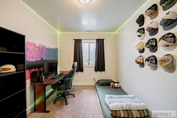 $544,000 | 11121 North 40 E Idaho Falls, Idaho Falls, ID 83401