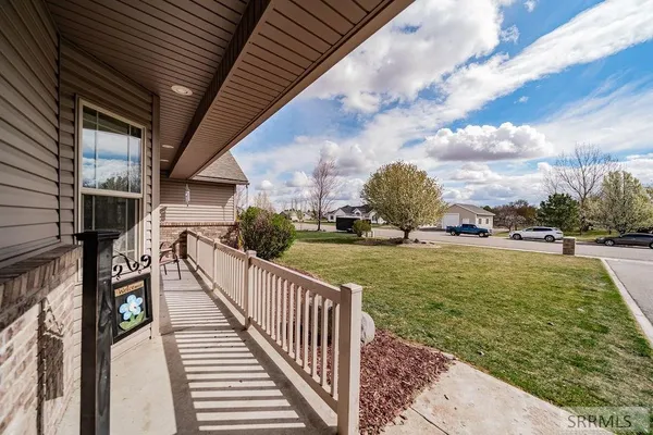 $544,000 | 11121 North 40 E Idaho Falls, Idaho Falls, ID 83401