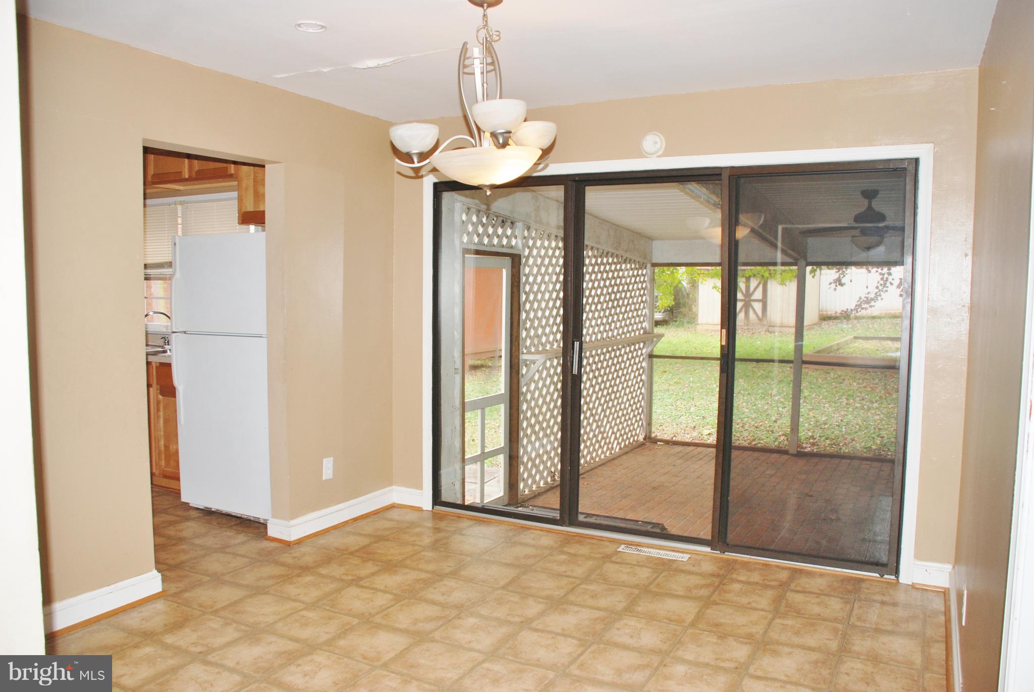 1002 North E St Extension Culpeper, VA 22701 - Photo 17 of 36 Dining Room