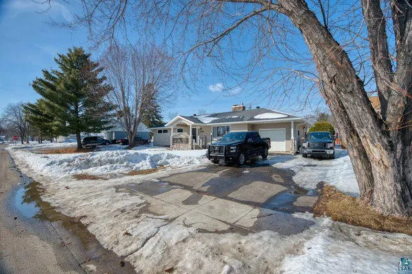$264,900 | 203 Wyandotte Road, Hoyt Lakes, MN 55750
