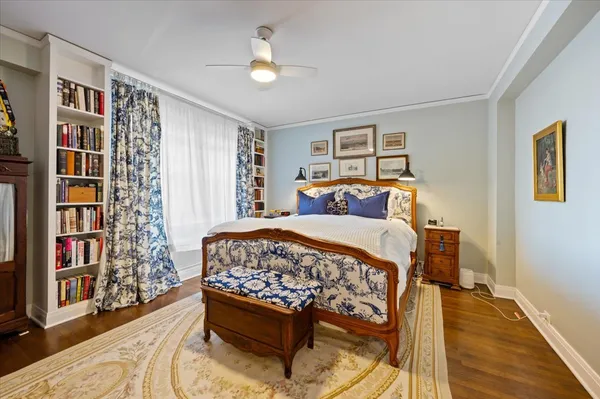 $6,900 | 2130 North Lincoln Park West, Unit 9N, Chicago, IL 60614