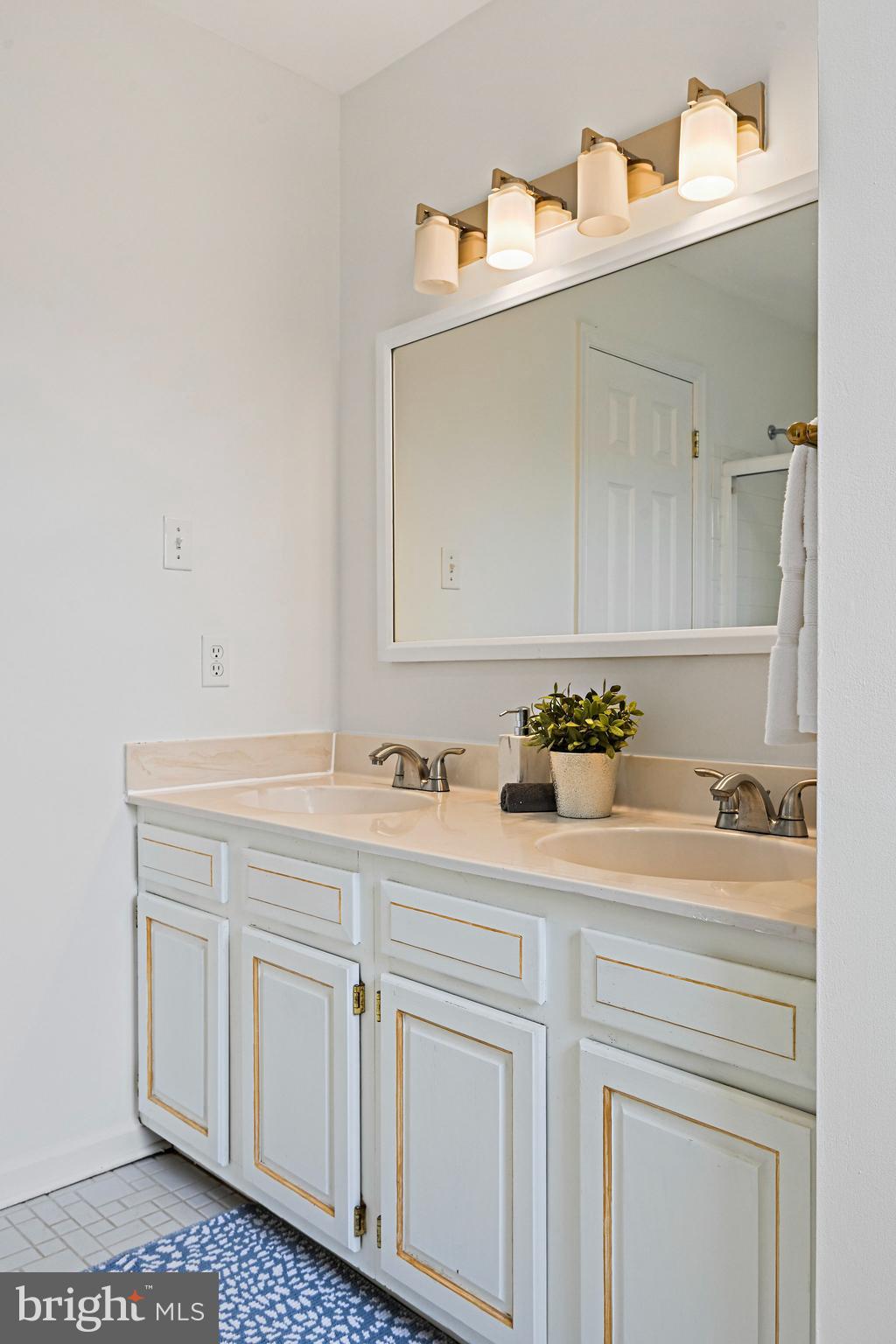 1144 Bandy Run Road Herndon, VA 20170 - Photo 34 of 47 Gallery Image 34