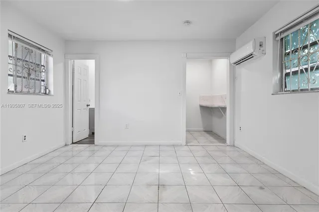 $1,400 | 4201 Northwest 25th Avenue, Unit 1, Miami, FL 33142