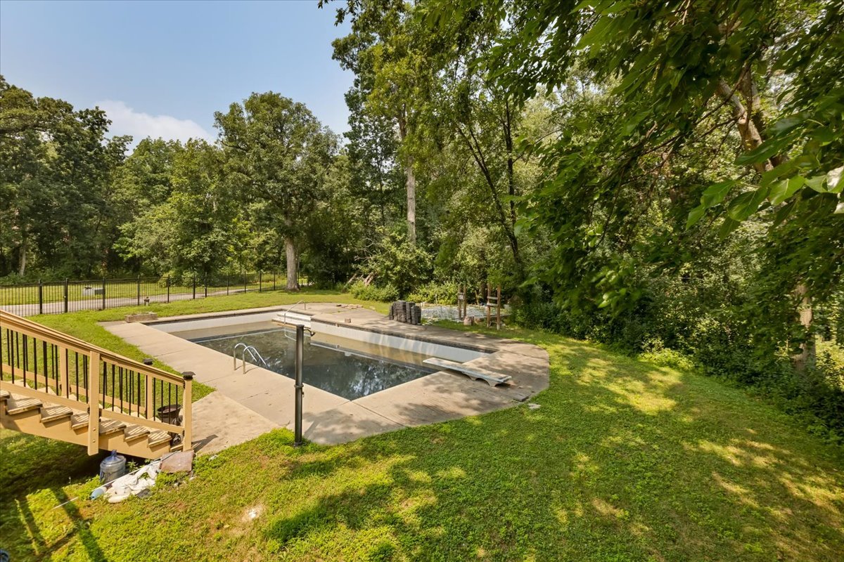 872 Rosedale Terrace Crete, IL 60417 - Photo 7 of 54 a view of a swimming pool with a patio and yard