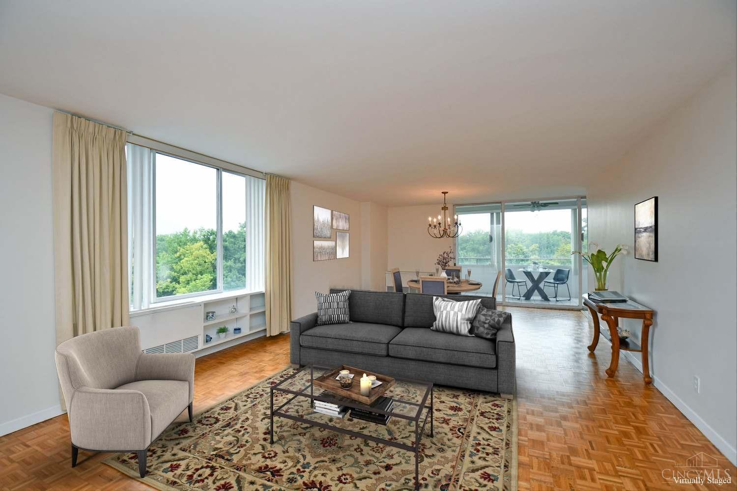 2324 Madison Road, Unit 502 Cincinnati, OH 45208 - Photo 3 of 16 Gallery Image 3