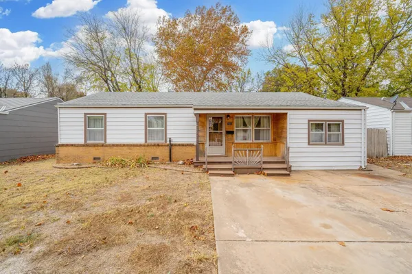 $138,000 | 1021 North Kokomo Avenue, Derby, KS 67037