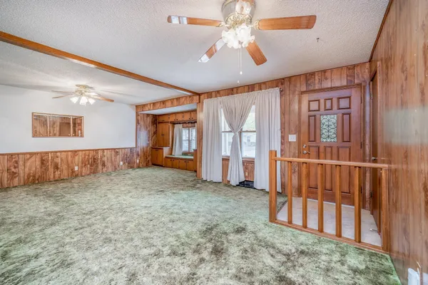 $138,000 | 1021 North Kokomo Avenue, Derby, KS 67037
