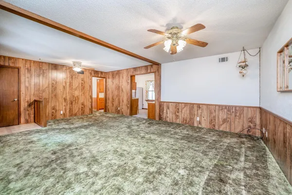 $138,000 | 1021 North Kokomo Avenue, Derby, KS 67037